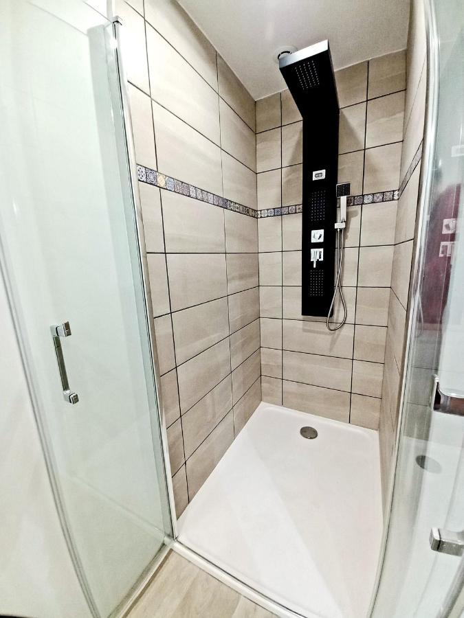 L'Annexe- Guest House Avec Piscine Studio Avec Coin Chambre Rosny-sur-Seine ภายนอก รูปภาพ